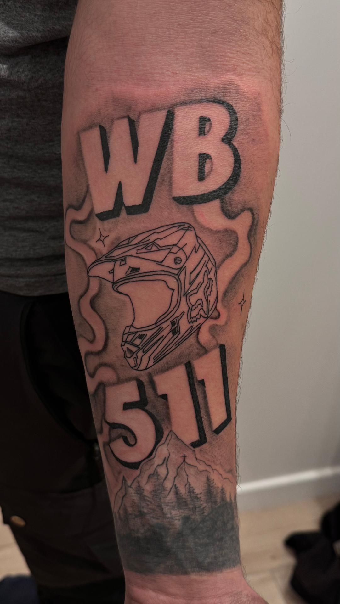 Lettering avant-bras — WB 511